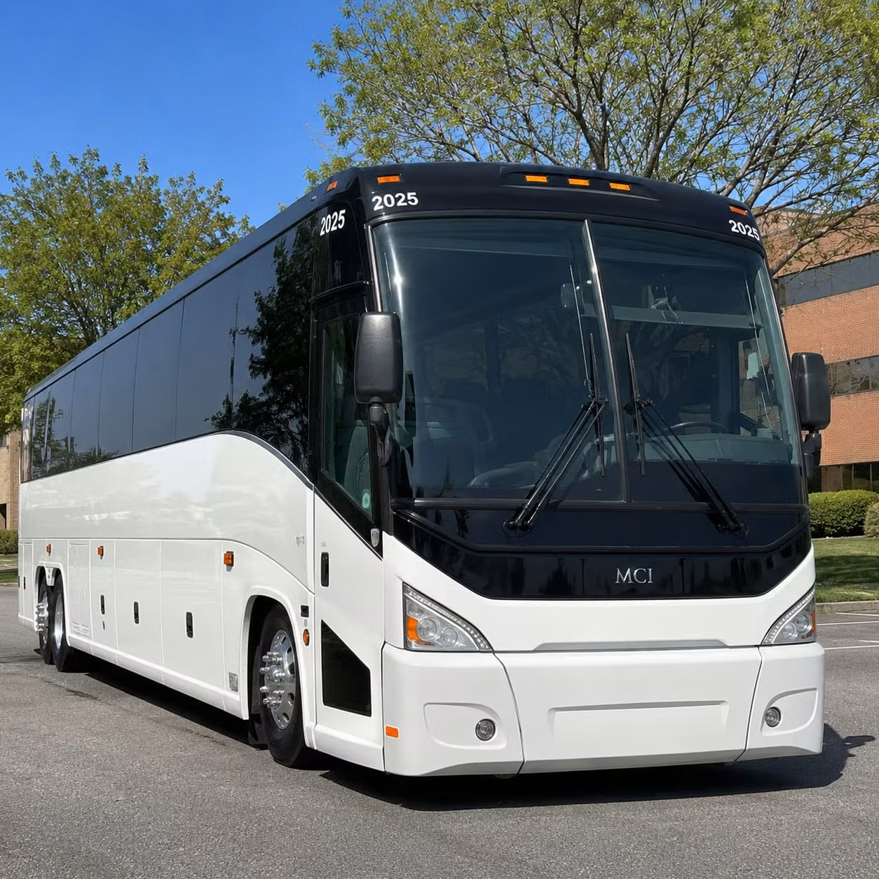 bus rentals for newton concerts music festival